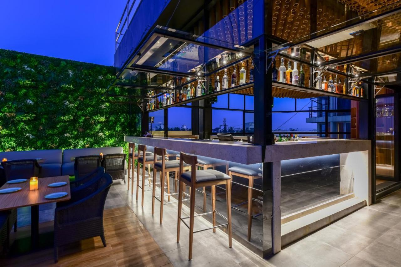 Regenta Place Raysons โกลฮาปูร์ ภายนอก รูปภาพ