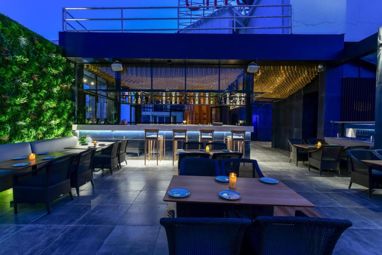 Regenta Place Raysons โกลฮาปูร์ ภายนอก รูปภาพ